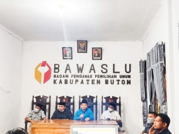 Pimpinan Bawaslu Provinsi Sultra Pastikan Kesiapan Akun Admin SIPS Bawaslu Kabupaten Buton